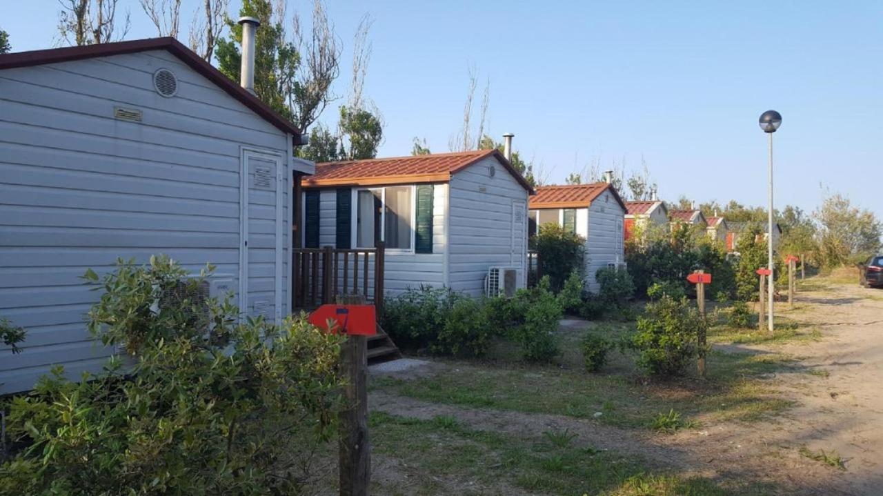 Adriacamp Mobile Homes Rosepineta Розапинета Экстерьер фото