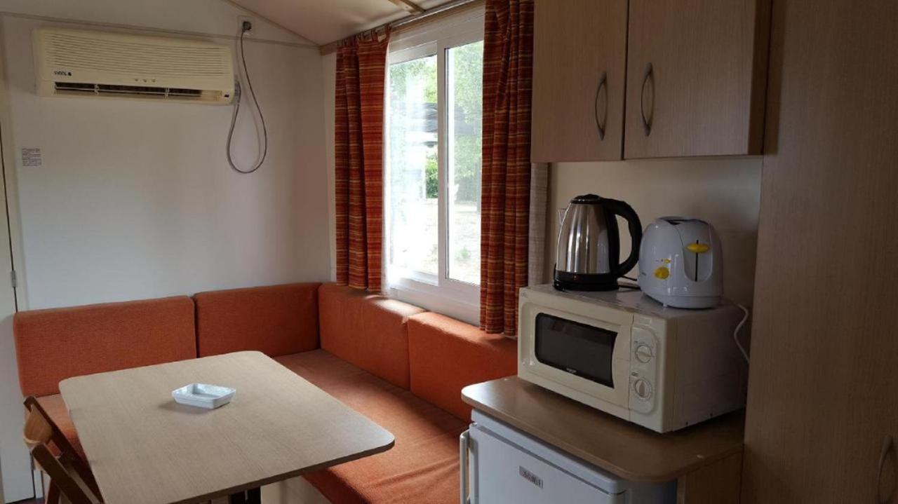 Adriacamp Mobile Homes Rosepineta Розапинета Экстерьер фото