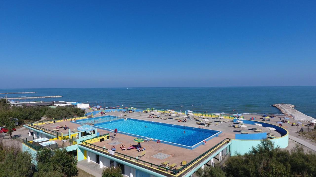 Adriacamp Mobile Homes Rosepineta Розапинета Экстерьер фото